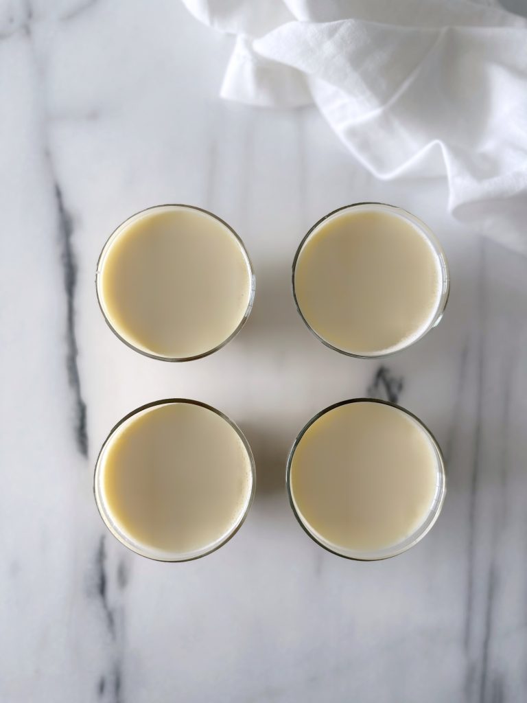 4 borosilicate glasses with caramel and custard